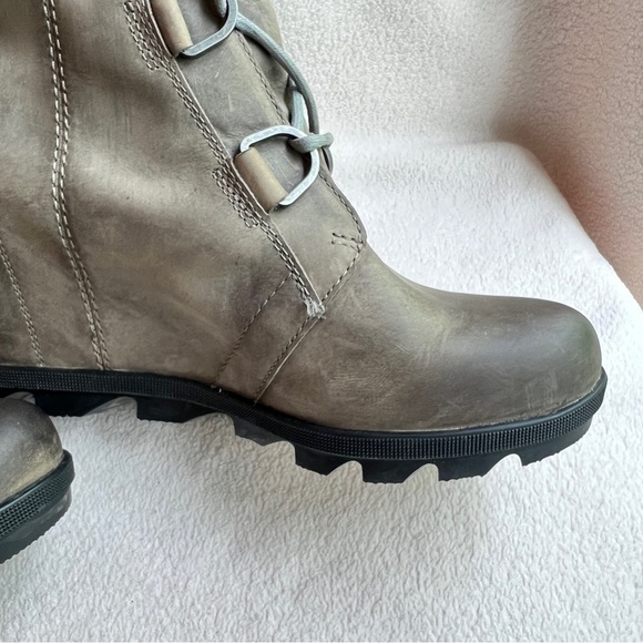 !Sorel Joan Of Arctic Wedge II Boots Lace up Waterproof Leather Gray Women's 9 - Picture 9 of 16